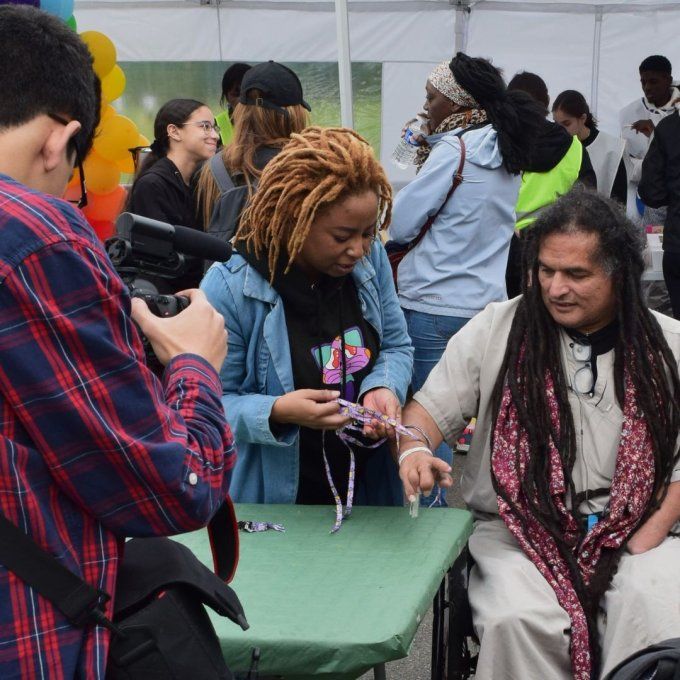 Lacets  de chaussures Michi , Sensibiliser au Handicap Invisible, lacet   un symbole de solidarité